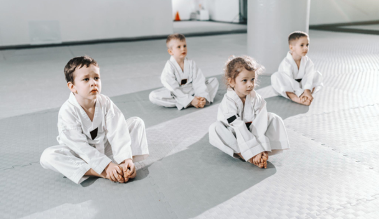 Mais que um Esporte: 5 Benefícios da Arte Marcial para o Desenvolvimento Infantil